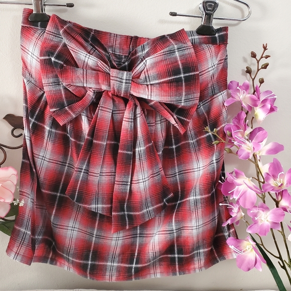 Red Plaid Tube Top - Picture 1 of 3